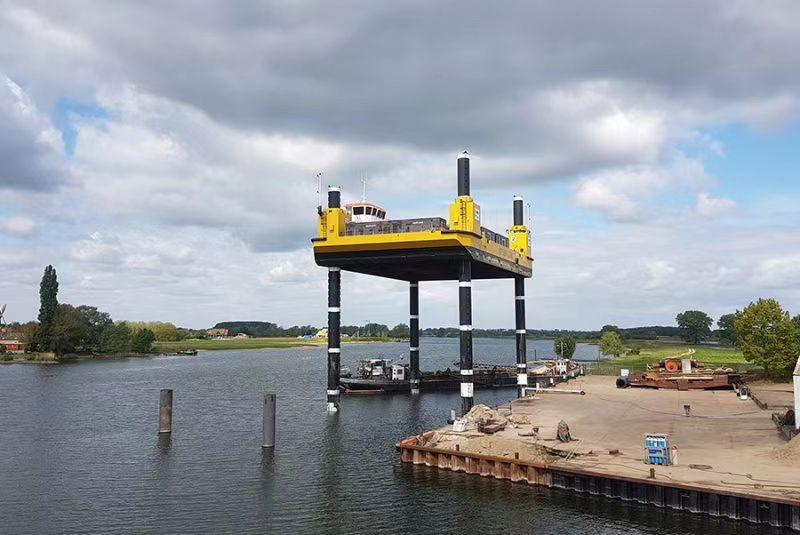 Hydraulic Syestem Offshore Jack up Barge for Marine Work
