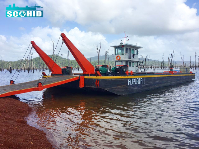 Barge 30m Middle Size with 250t Loading Capacity Equipment Transportiation Barge for Lake/River/Sea Cargos Transportation