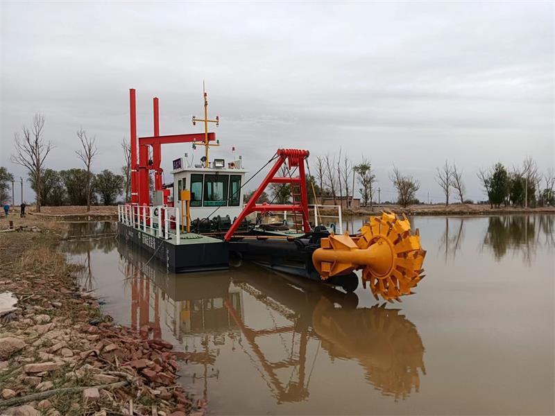 In Dubai Hydraulic Bucket Wheel Sand Dredging Dredger Used in River for Mud Dredging