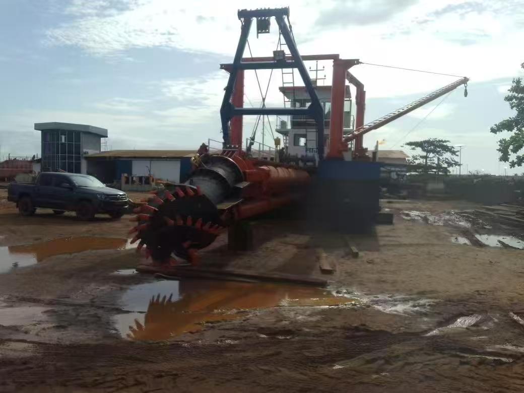 SCO HID High-Quality Dredger for Reclamation Work/ Port Maintenance