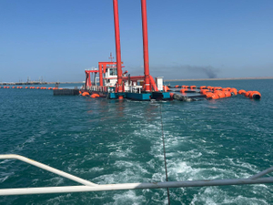 Long Discharge Distance Customized Hydraulic Cutter Suction Dredger In Russia