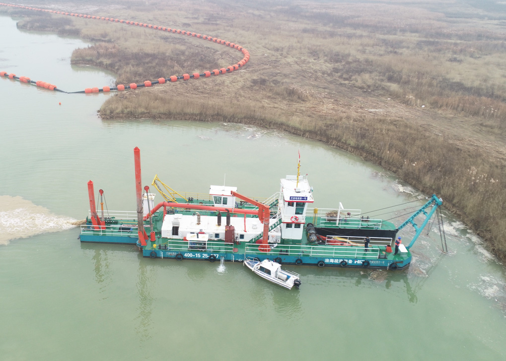 Environmental-Dredging01