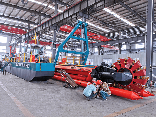 SCO HID Design Good Performance Bucket Wheel Dredger used for dredging river sand and mud.