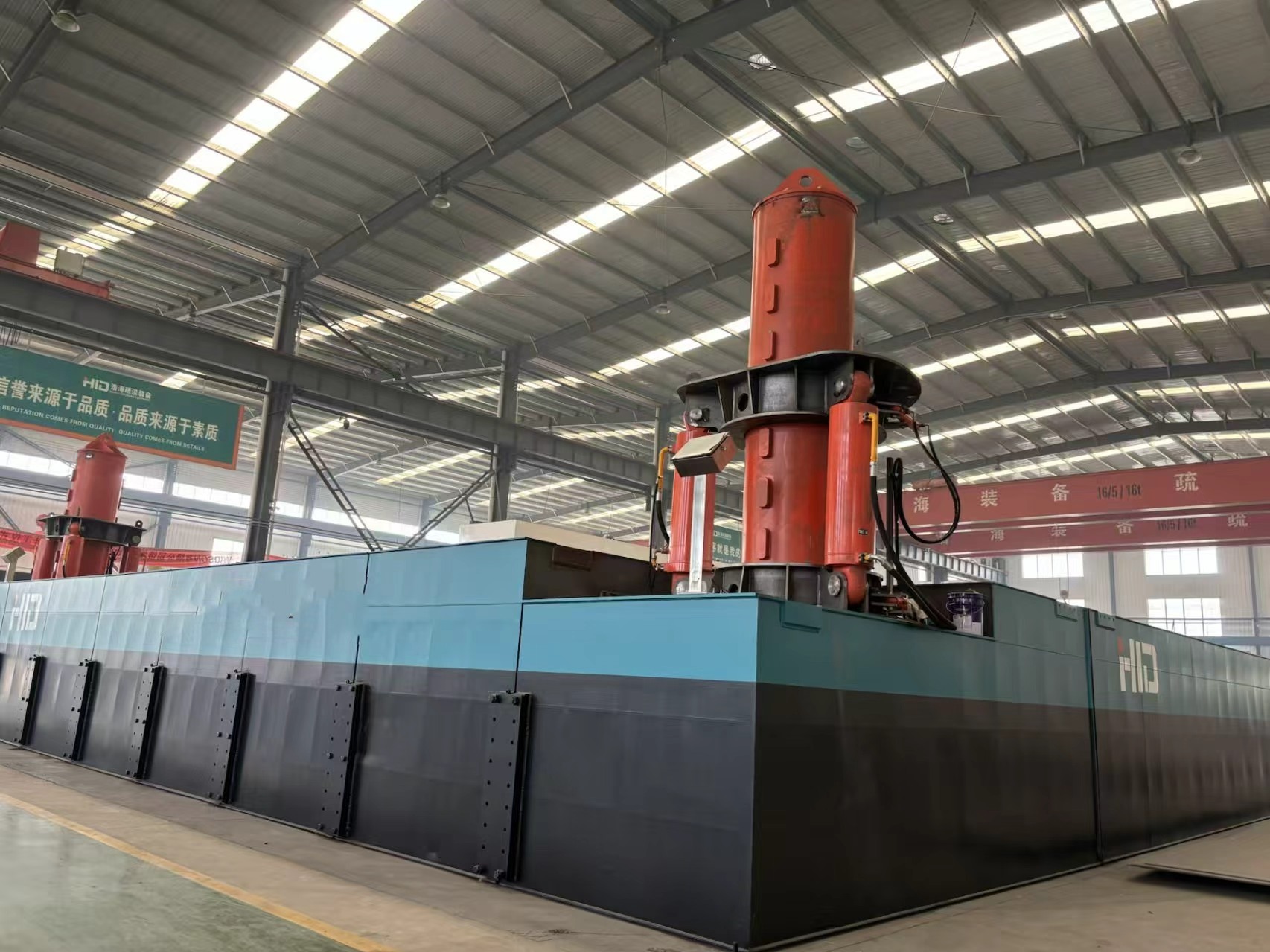 Strong Jack up Barge System Services for Maritime Projects