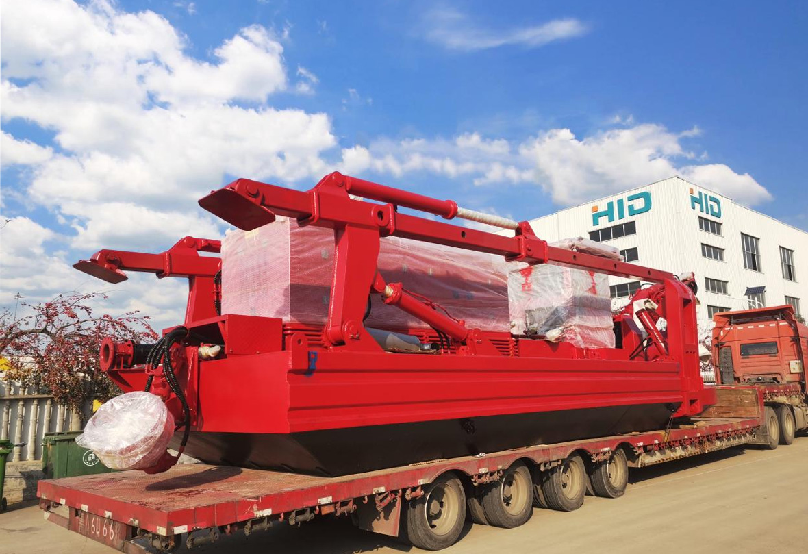 Amphibious-dredger
