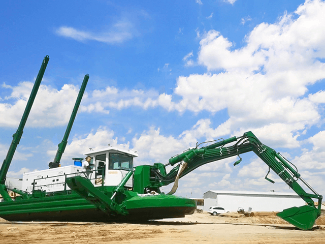 800m3/h capacity Amphibious Dredger for Lake Reservoir River Dredgeing Project