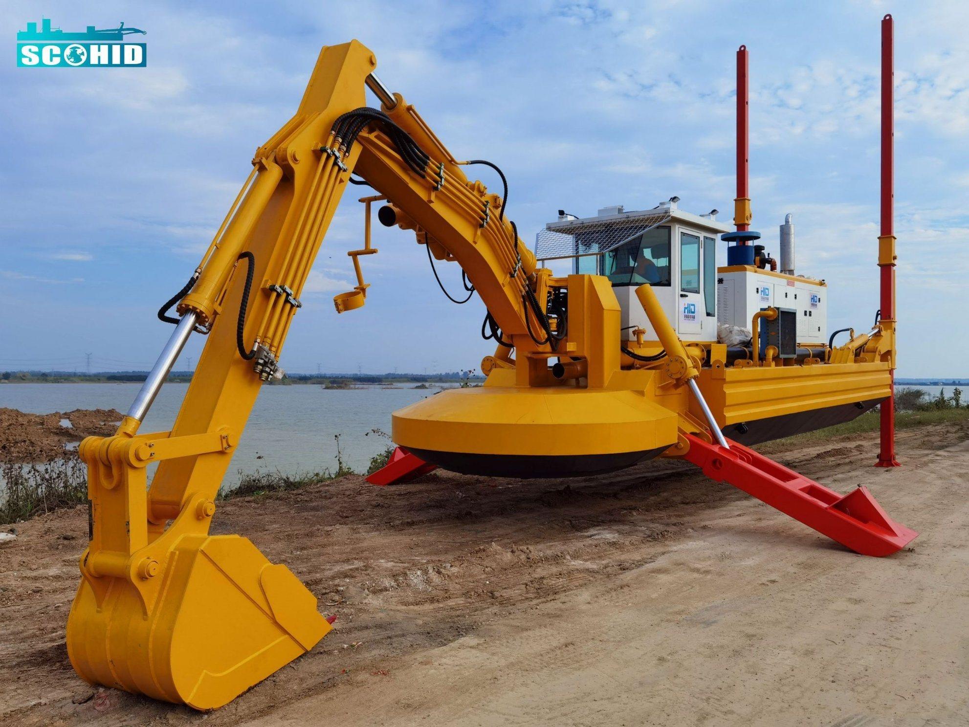 The amphibious dredger of SCO HID Shipyard has successfully tested, demonstrating outstanding all-terrain operation capabilities.